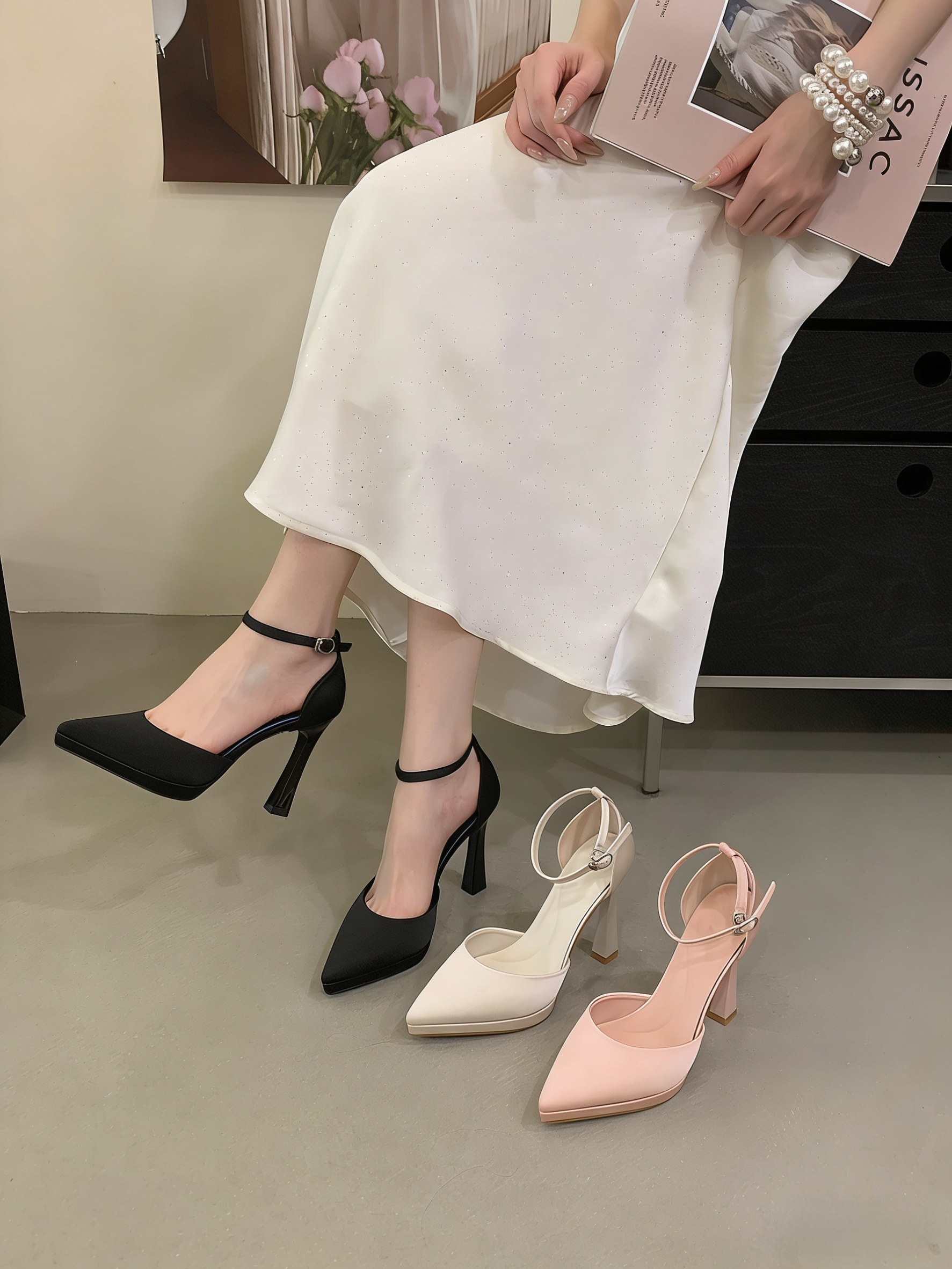 Women's Chunky Heel Platform Sandals 2026 Summer New Pointed Toe Black Solid Color Sexy Temperament